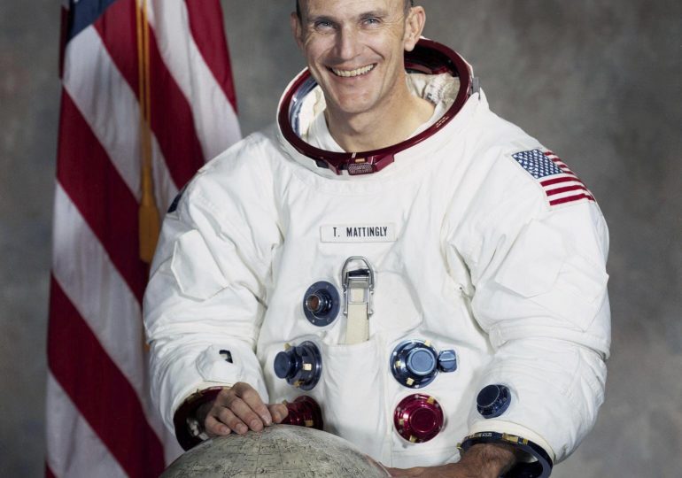 Ken Mattingly, Astronaut Who Helped Save Apollo 13 Crew, Dies at 87