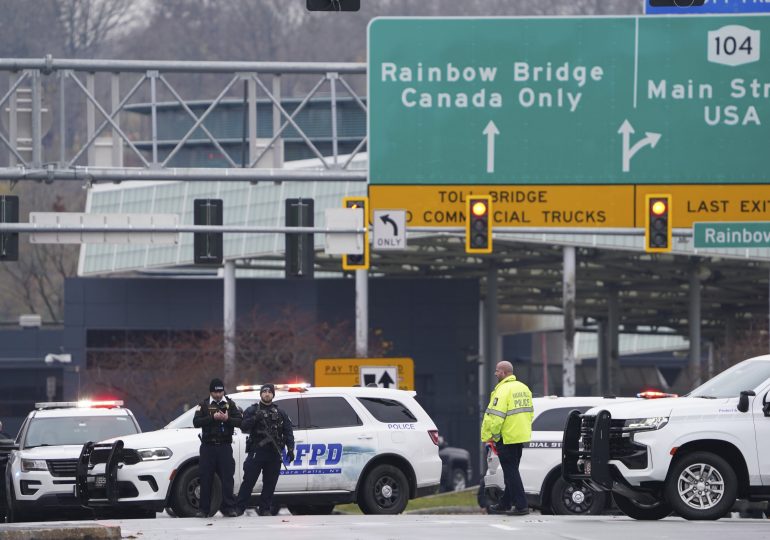 Victims in Niagara Falls Border Bridge Crash Identified as Western New York Couple