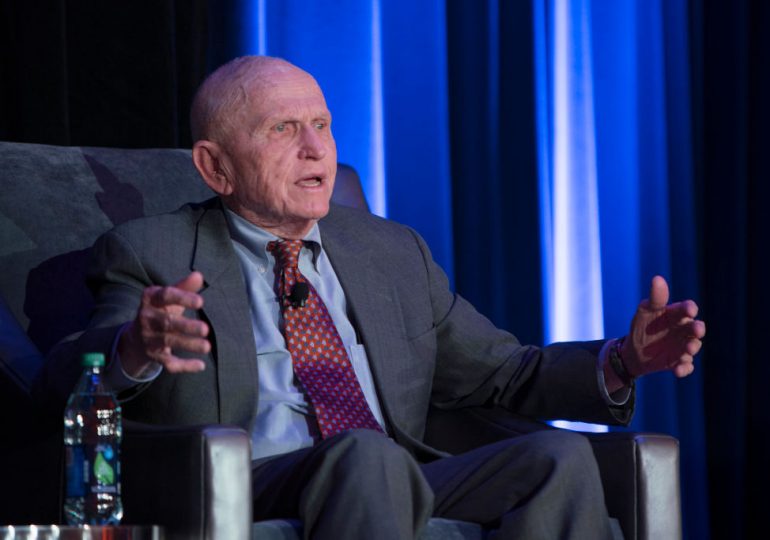 Frank Borman, Astronaut Who Led the Apollo 8 Mission to the Moon, Dies at 95