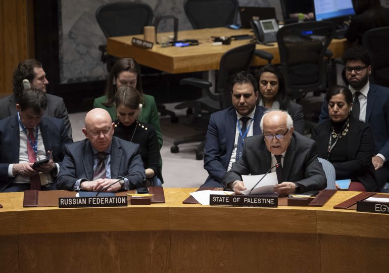 U.N. Approves Resolution on More Gaza Aid, But Stops Short of Calling for a Ceasefire