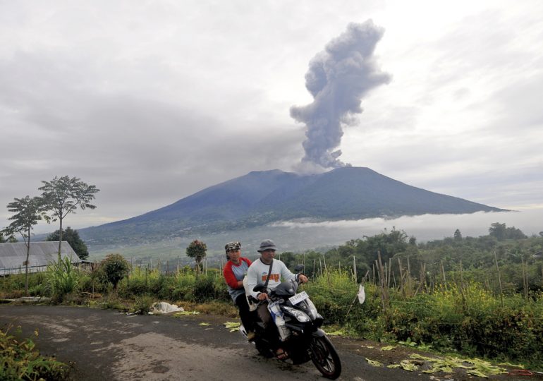 11 Bodies Recovered After Volcanic Eruption in Indonesia, and 12 Climbers Are Still Missing