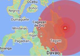 Huge 7.6 earthquake rocks Phillippines sparking tsunami warning across Japan