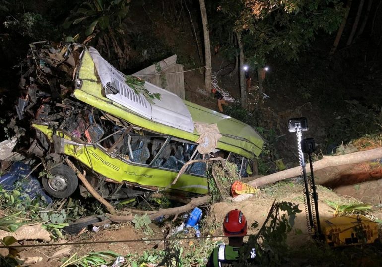 At least 17 dead after bus plunges 100ft into ravine from road known as the ‘Killer Curve’ after brakes failed