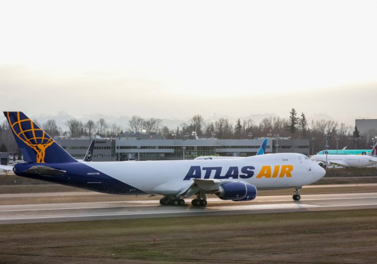 Boeing Cargo Plane Forced to Make Emergency Landing in Miami After Engine Malfunction