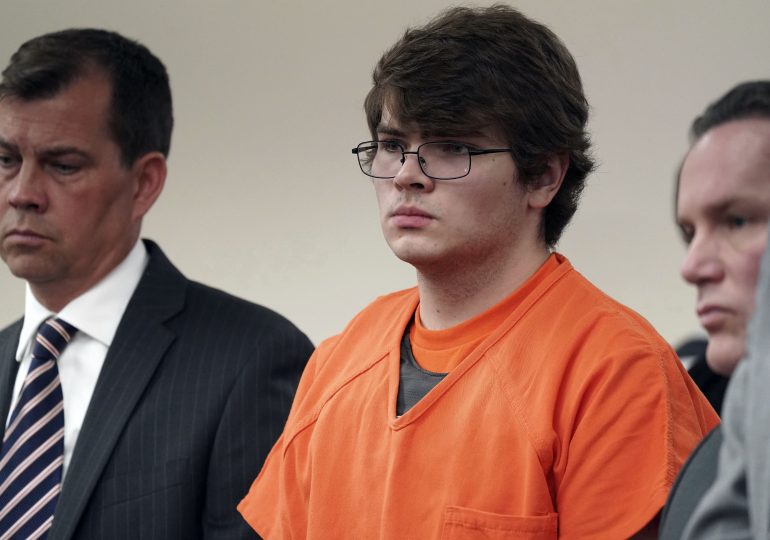 Buffalo Supermarket Gunman Who Killed 10 Will Face Death Penalty in Federal Hate Crimes Case
