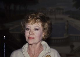 Mary Poppins Star Glynis Johns Dies at 100