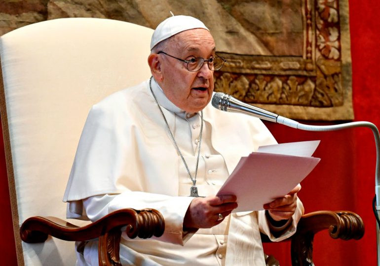 Pope Francis Calls Surrogate Motherhood ‘Deplorable,’ Calls for Global Ban