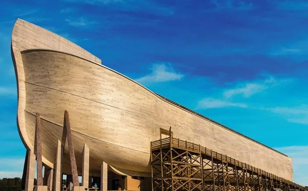 Inside gigantic replica NOAH’S ARK built to ‘Biblical specifications’ that cost $100MILLION and is full of dinosaurs 