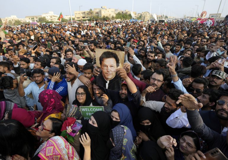 Pakistan Can Keep Imran Khan Out of Power, But It Can’t Keep His Popularity Down