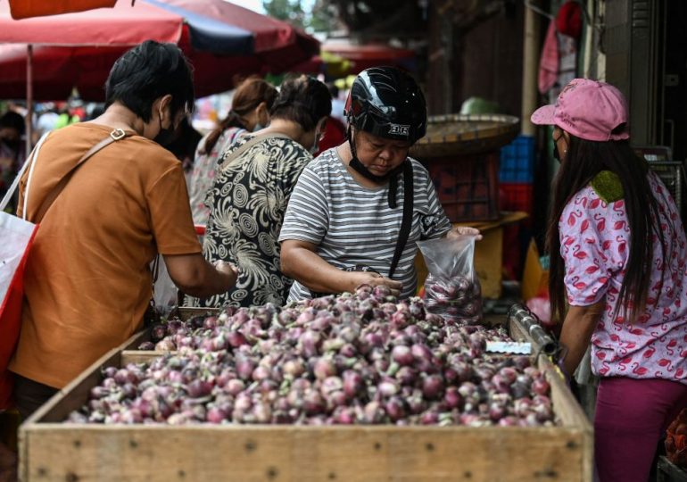 In the Philippines, Onions Are Now Too Cheap