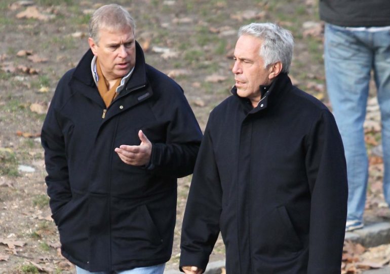 Ghislaine Maxwell took Jeffrey Epstein to England to meet Andrew and other royalty, claim court documents