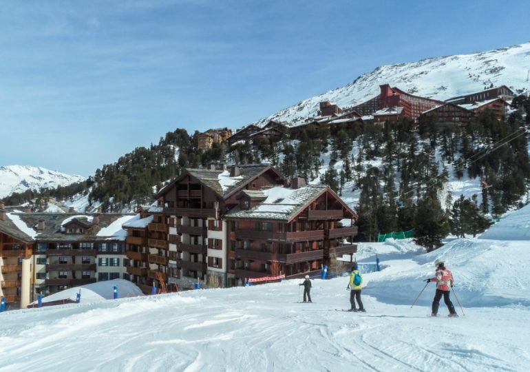 Brit tourist, 63, dies from heart attack at French Alps ski resort after complaining of feeling ill and collapsing