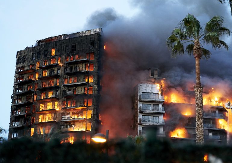 Chilling videos show the terrifying speed that deadly cladding inferno engulfed Valencia apartment block in just 14 MINS