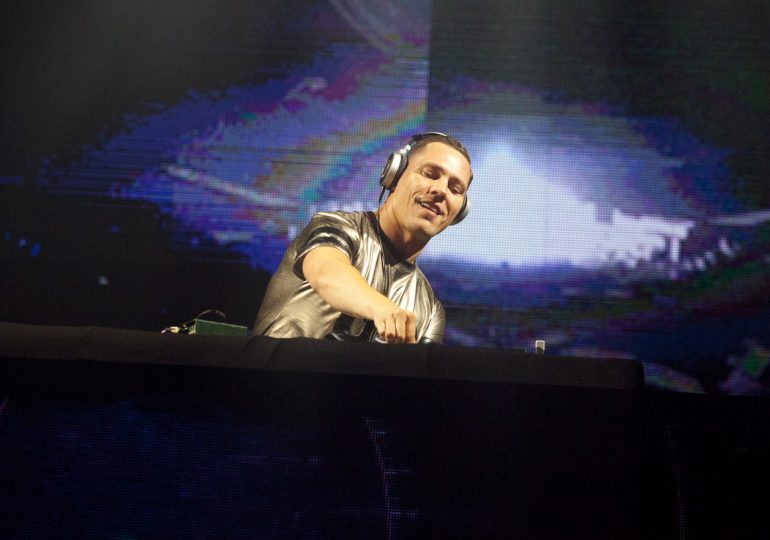 DJ Tiësto Explains Why He Has to Pull Out of Super Bowl Show
