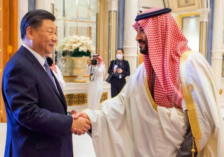 How Xi is casting weak Britain aside to make CHINA the kingmaker in WW3 flashpoint Middle East…and seek world domination