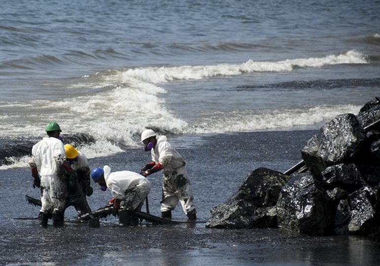 A Trinidad and Tobago Offshore Oil Spill Has Caused a ‘National Emergency’