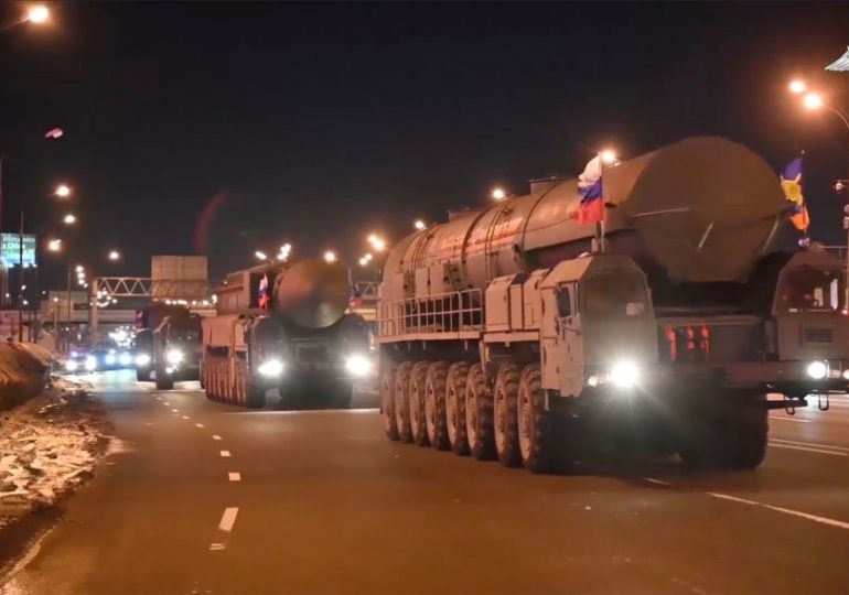 Chilling video shows Putin moving Yars nuclear missile launchers on death convoy towards Moscow after Sweden joins Nato