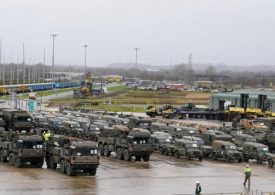 Moment crack British troops set off for Germany to hold Russian invasion drills