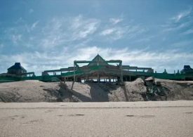 Inside creepy South African abandoned water park left to rot after beach paradise became buried in sand