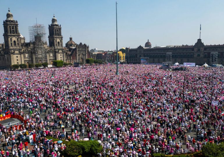 Tens of Thousands Rail Against Mexico’s President and Ruling Party in ‘March for Democracy’