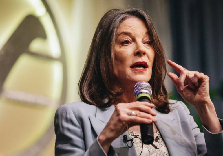 Marianne Williamson Ends Long-Shot Democratic Presidential Bid