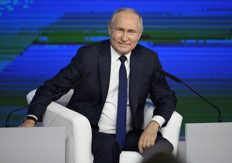 Putin Talks Ukraine Aims, Evan Gershkovich, and the 2024 U.S. Election With Tucker Carlson