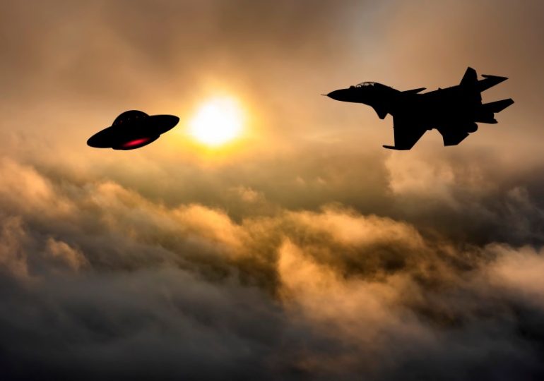 I’m a pilot – I saw a giant UFO twice the size of a city while flying at 35,000ft before it vanished into the night