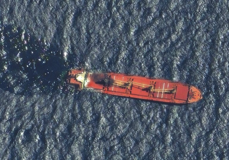 Ship Hit by Yemen’s Houthi Rebels Sinks in the Red Sea, Marking First Vessel Lost in Conflict