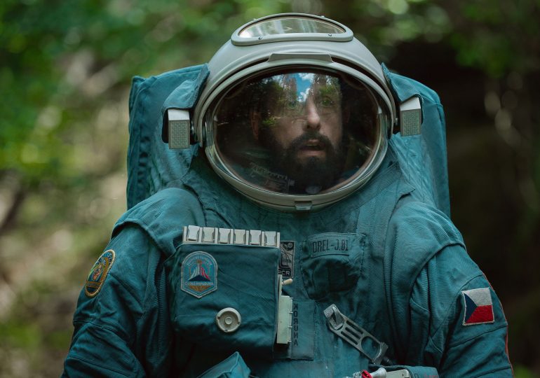 Spaceman Confirms That Adam Sandler Does Drama Just as Well as Comedy