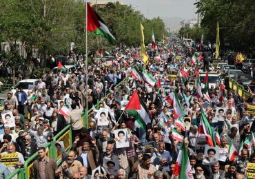 Iranians chant ‘Death to America, Death to Israel’ on massive Tehran march after revenge hit ‘takes out nuke base radar’