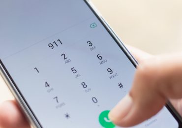 FCC Investigating 911 Cell Service Outages Across Four States