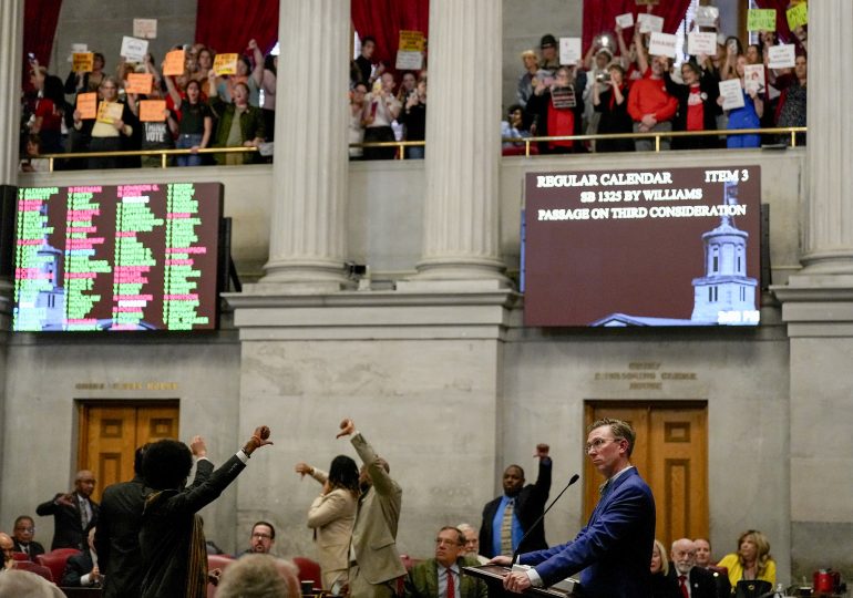 Tennessee Lawmakers Pass Bill to Allow Armed Teachers, a Year After Deadly Nashville Shooting