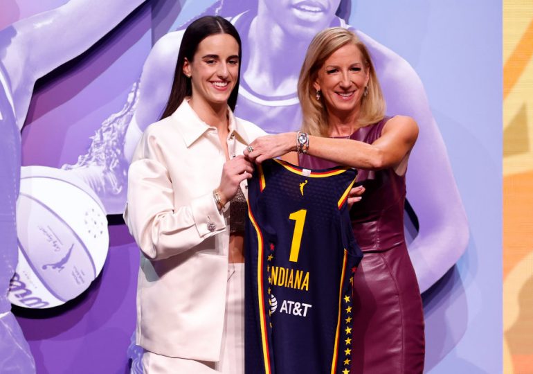 Indiana Fever Selects Caitlin Clark With No. 1 Pick in the 2024 WNBA Draft