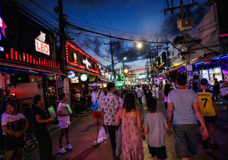 Thailand’s Tourist Towns Deal With Their Own Russian Invasion