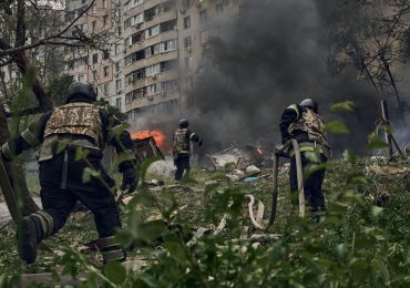 Ukraine’s second largest city Kharkiv is ‘under missile attack’, says mayor as Putin’s forces advance in new offensive