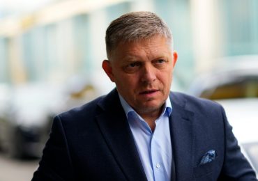 How assassination attempt on pro-Putin Slovakia PM ‘plays RIGHT into Kremlin’s hands’ as Vlad’s propagandists blame West