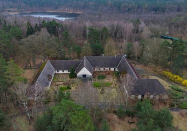 ‘Cursed’ villa once owned by evil Nazi Joseph Goebbels being given away for FREE after ‘hated eyesore’ fails to sell