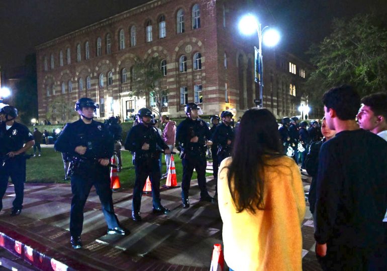 Police Arrive at UCLA Amid Clashes Between Pro-Palestinian and Pro-Israeli Protesters