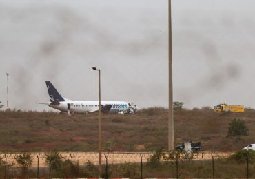 Boeing 737 Catches Fire and Skids Off Runway at a Senegal Airport, Injuring 10 People