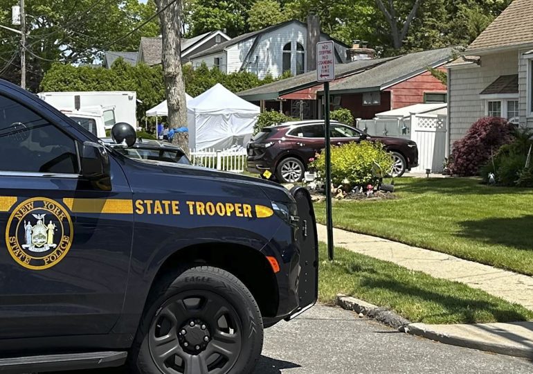 Suspected Gilgo Beach Serial Killer Rex Heuermann’s Long Island Home Searched by Investigators