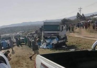 Horror dashcam vid shows crazed trucker killing 18 children as he sped down wrong side of road & crashed into school van