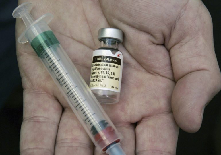 HPV Vaccines Prevent Cancer in Men as Well as Women, New Research Suggests