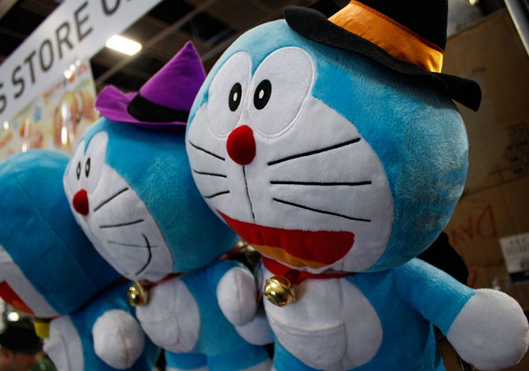 Thai Villagers Turn to Cartoon Cat as Extreme Heat Wave Leaves Much of Region Helpless