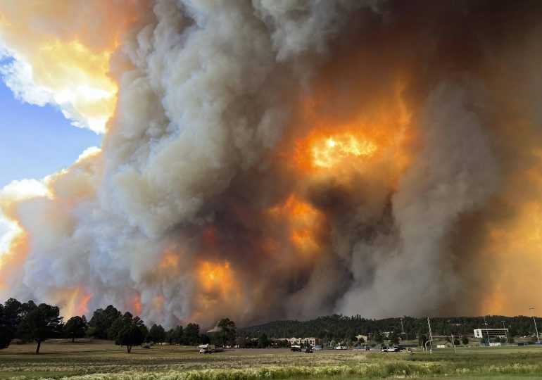 Rain Helps Firefighters Gain Ground on Deadly Large Wildfires in Southern New Mexico