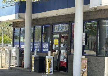 Detroit Bans Gas Stations From Locking Customers Inside, a Year After Fatal Shooting
