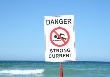 How to Stay Safe From a Rip Current