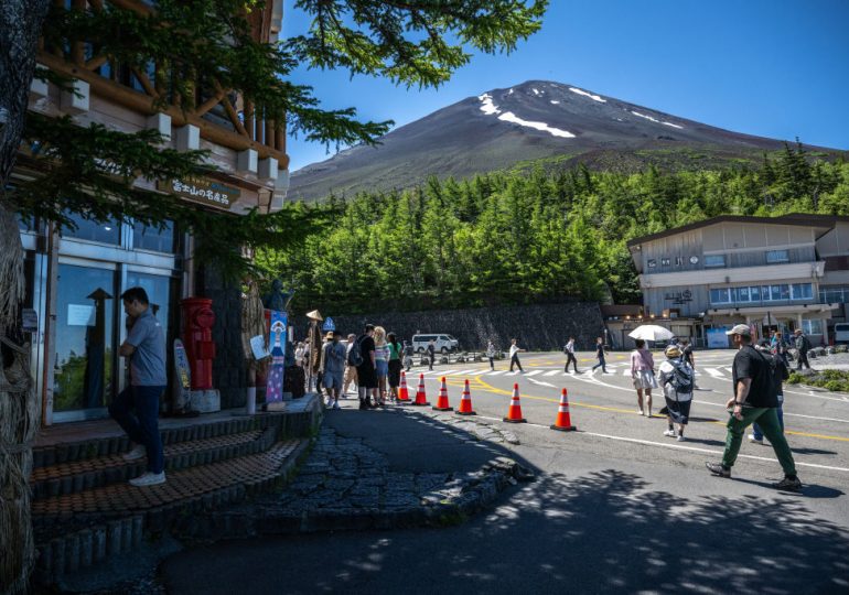 Three Climbers’ Bodies Found in Crater at Summit of Japan’s Mount Fuji