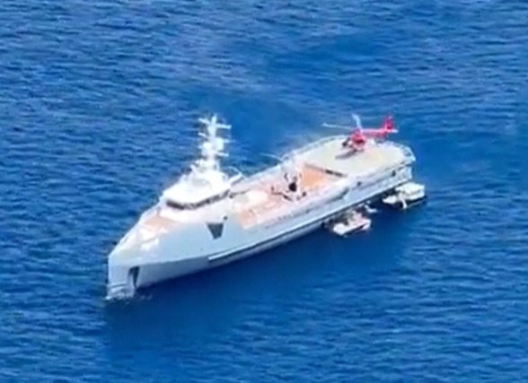 Watch moment helicopter lands on Mark Zuckerberg’s ship off Majorca…but wait until his HUGE superyacht sails into view