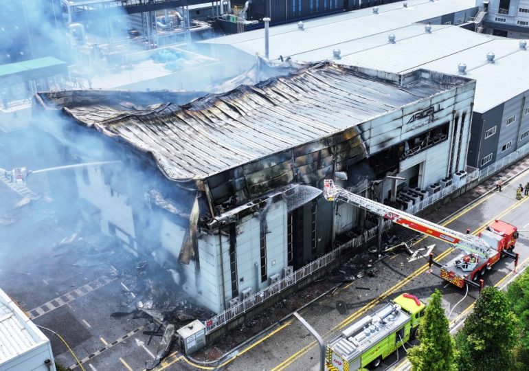 At least 20 dead in massive inferno at lithium battery factory after explosions rip through burning plant in South Korea