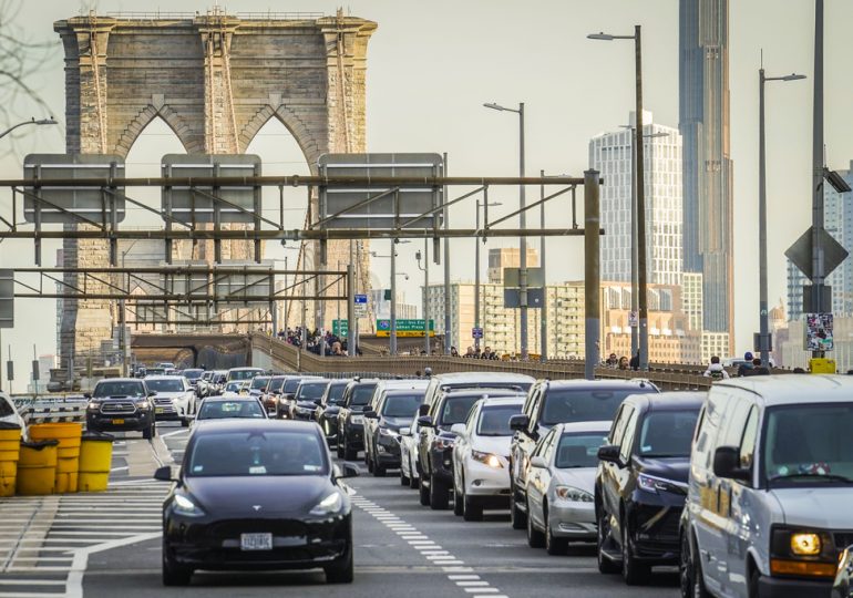 NY Governor Halts Plan to Charge Manhattan Drivers Big Tolls to Fight Traffic